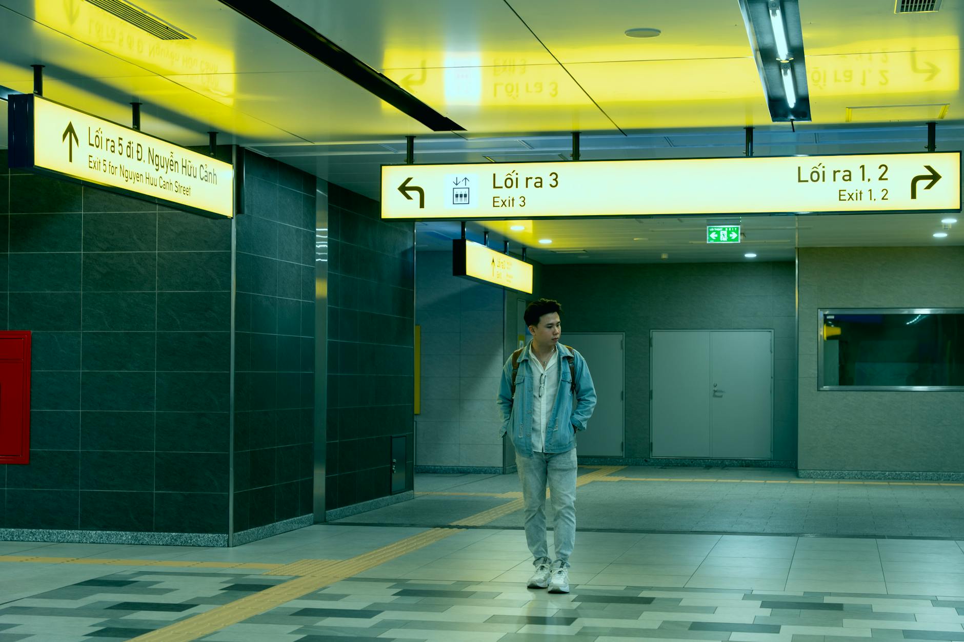 Điện thoại hiển thị giao diện di động mượt và dễ thao tác